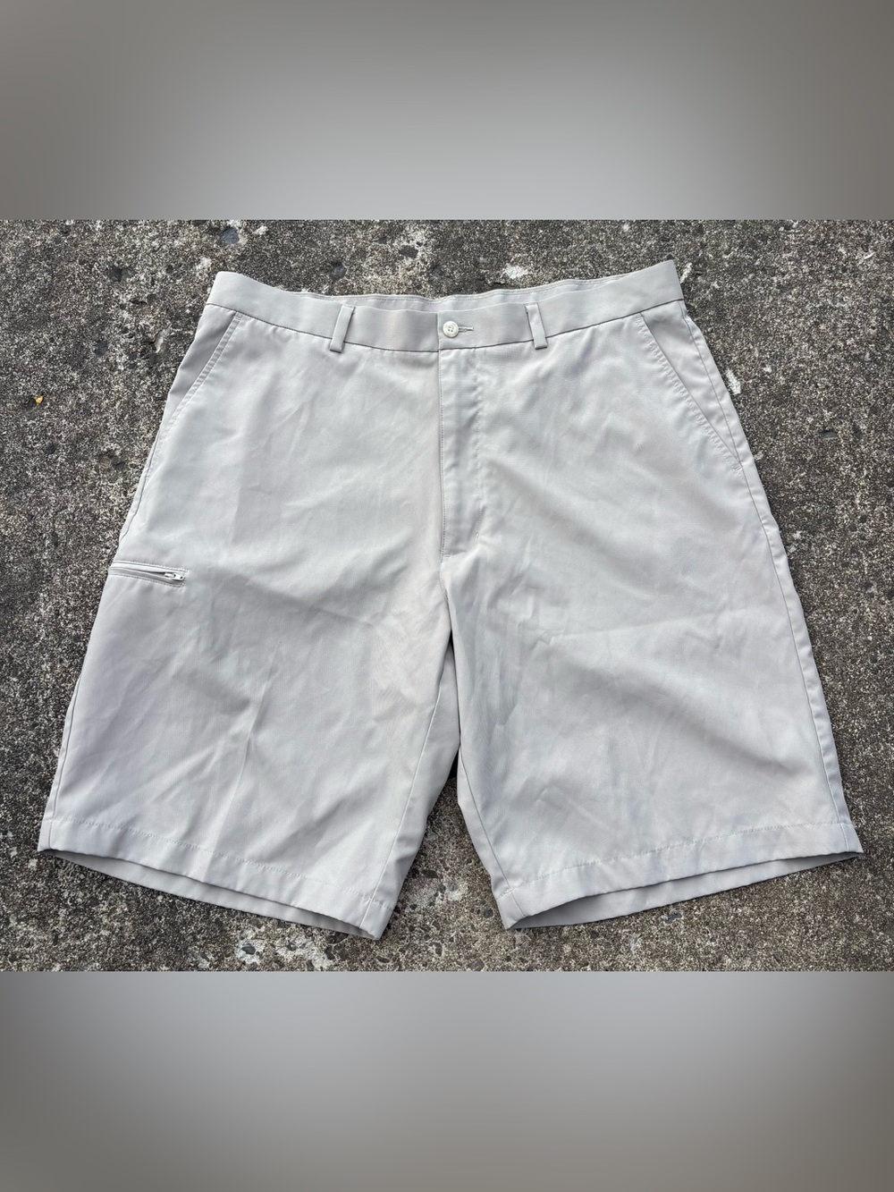 Grand Slam Light Gray Flat-Front Performance Shorts